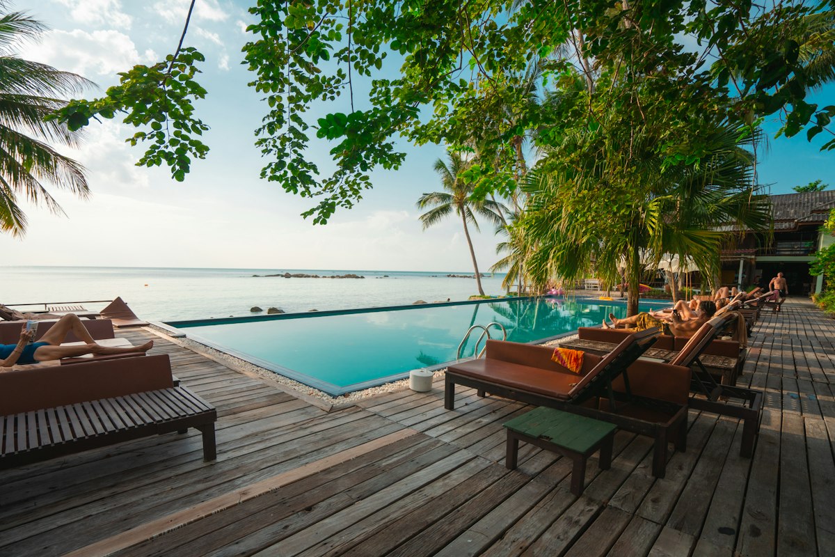Deluxe Villa Hướng Vườn